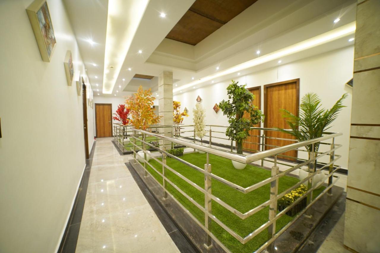Hotel Elite - 5 Mins From Golden Temple Amritsar Exterior foto