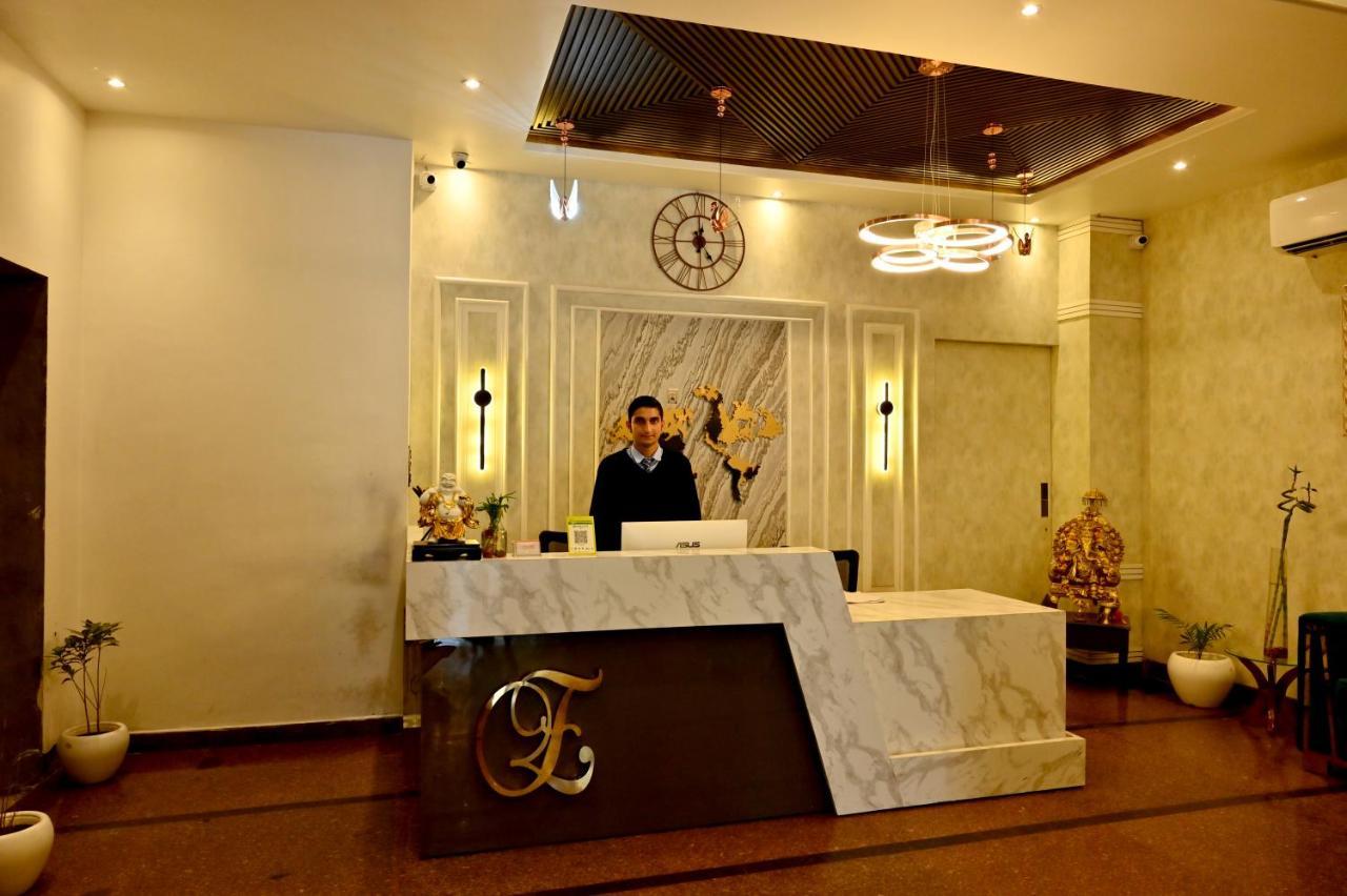 Hotel Elite - 5 Mins From Golden Temple Amritsar Exterior foto